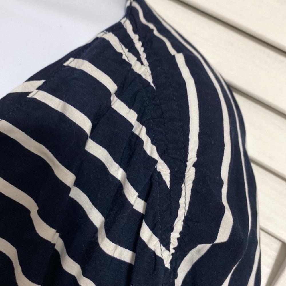 Abercrombie & Fitch Striped Top - Picture 5 of 6